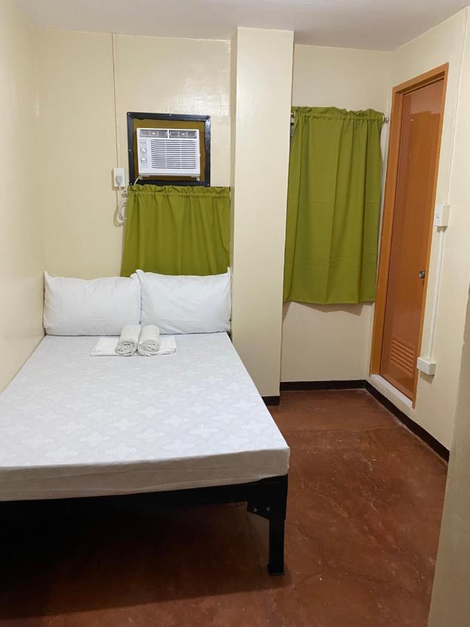 Achievers Dormitory Cebu Exterior photo